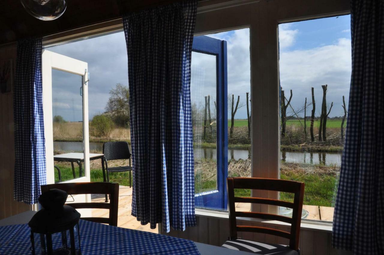 Вилла Sitting At The Bay Zuiderwoude Экстерьер фото